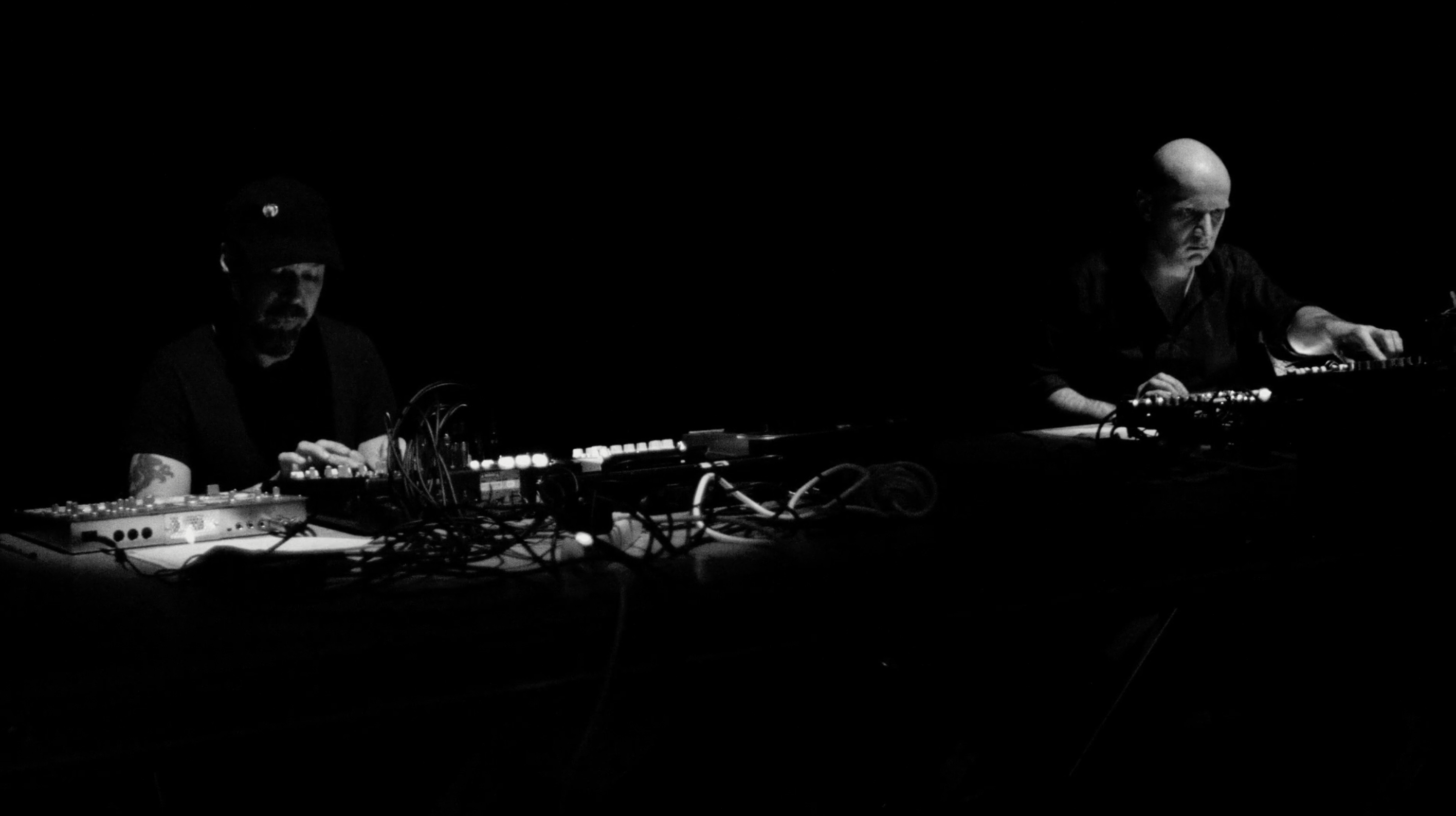 Flyer for event Mika Vainio & Franck Vigroux: Luxure.