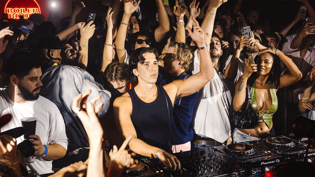 Photo of set Josh Baker.