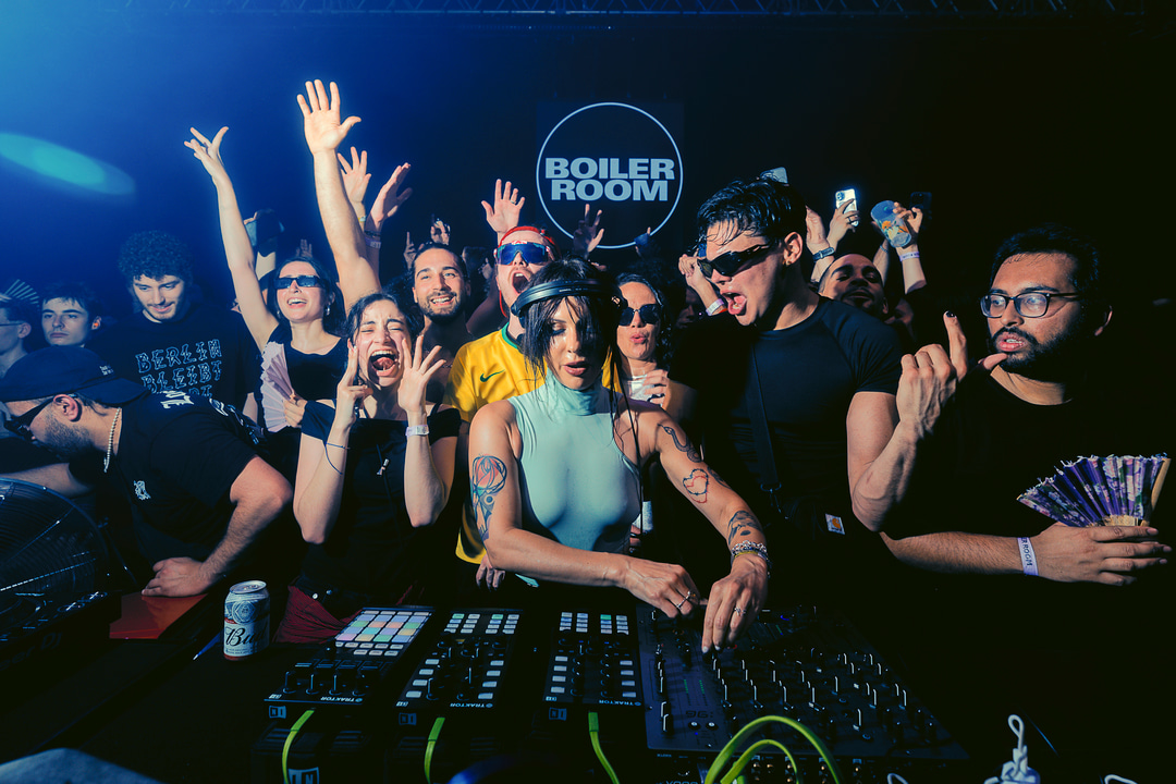 Photo of set Rebekah.