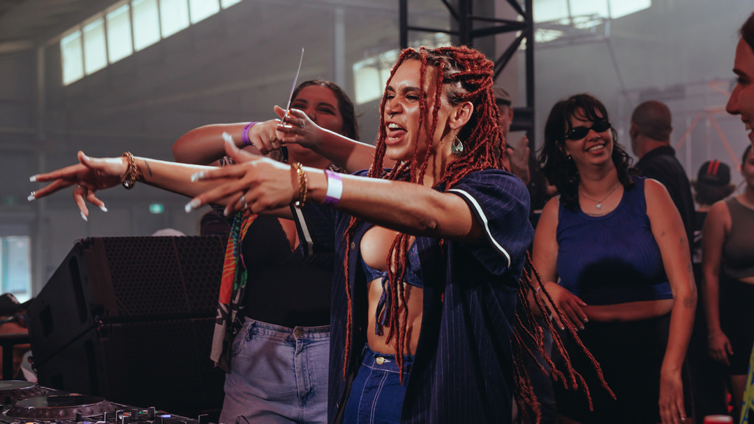 Photo of set Soju Gang.