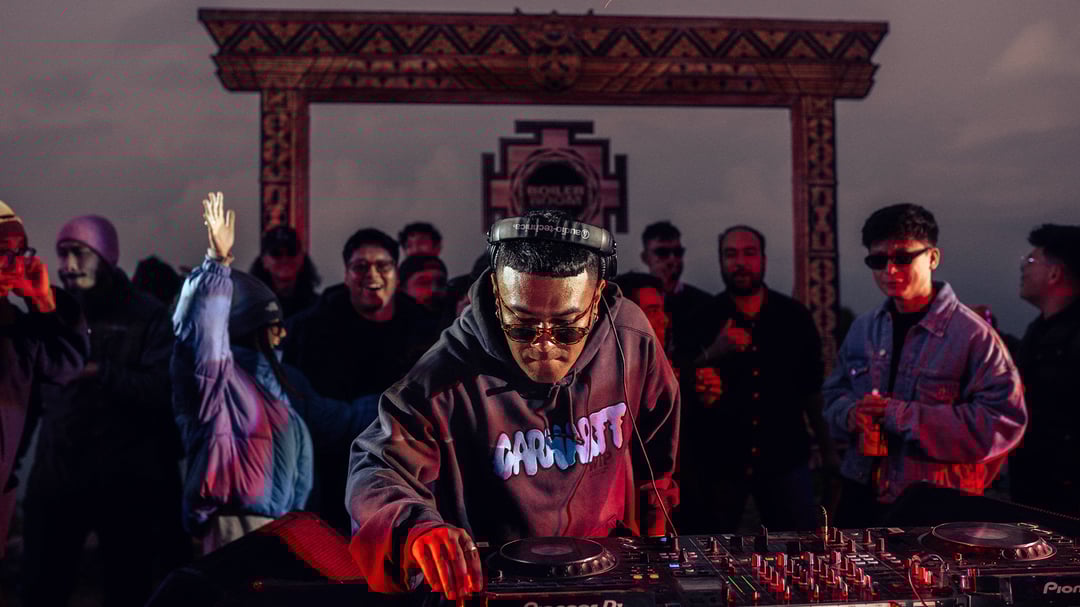 Photo of set Foeseal.