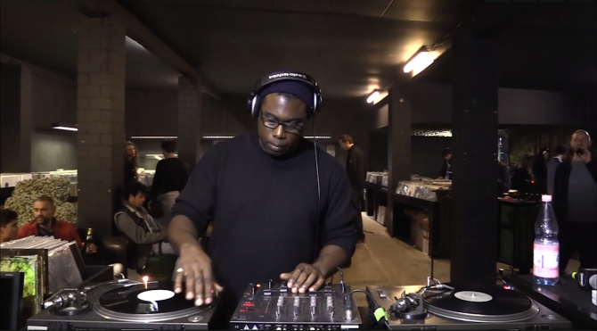 Photo of set Fred P.