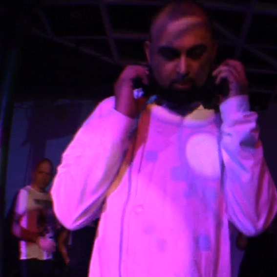 Photo of set Darkhouse Family.