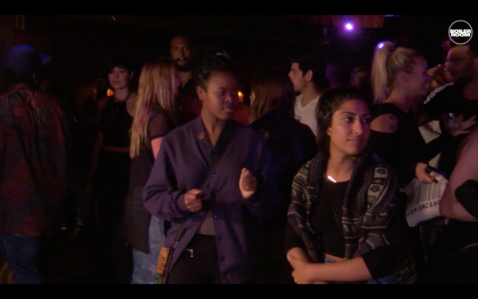 Photo of set DJ Expo.