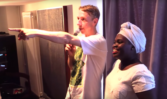 Photo of set Dayme Arocena.