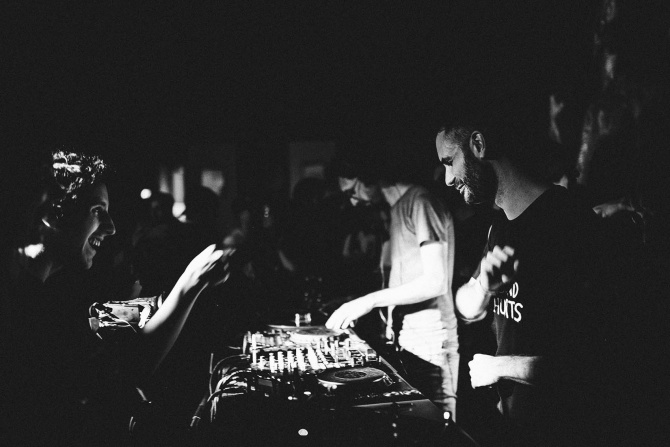 Photo of set Kong & Gratts.