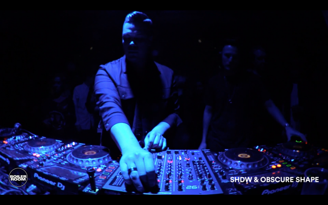 Photo of set Shdw_&_Obscure_Shape.