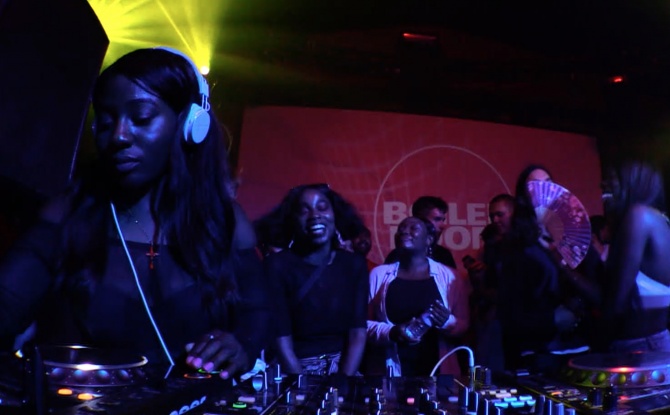 Photo of set Born N Bread.