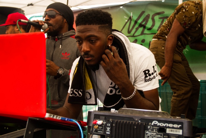 Photo of set Nasty Love.