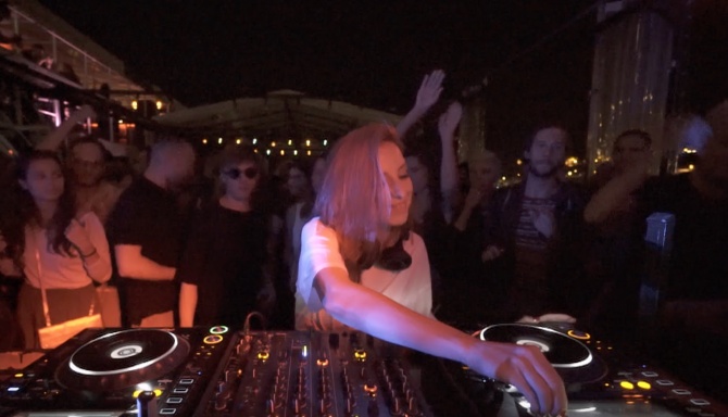 Photo of set Tijana T.