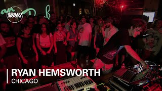 Photo of set Ryan Hemsworth.