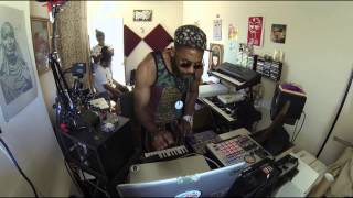 Photo of set Breakfast with Ringgo 002: MNDSGN & Swarvy.