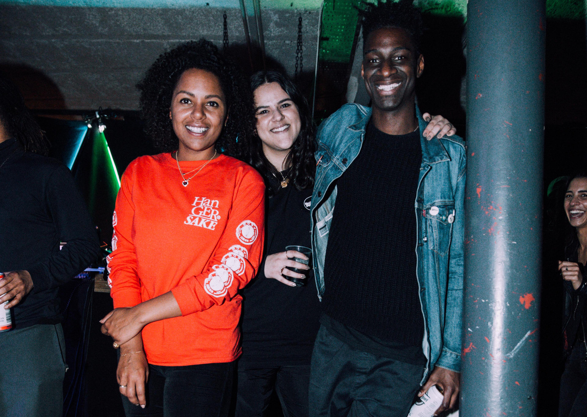 Photo of set Kwasiba Savage.