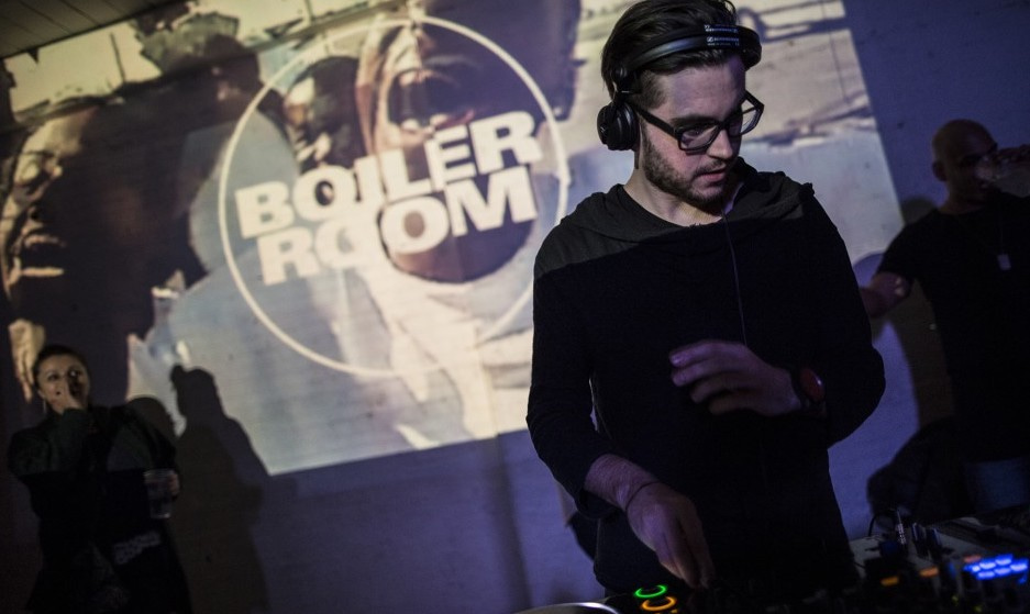 Photo of set Andre Hommen.