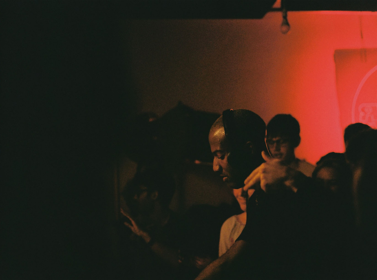 Photo of set Conducta.