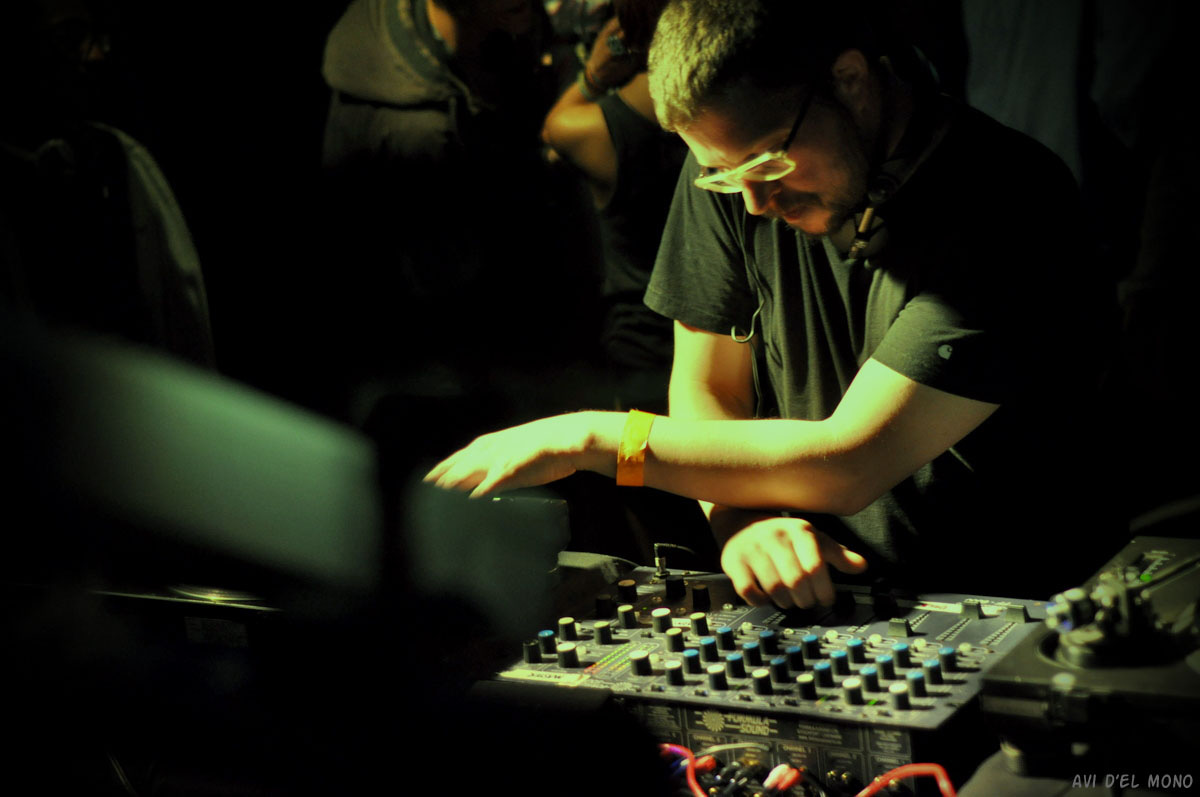 Photo of set Mark Pritchard.