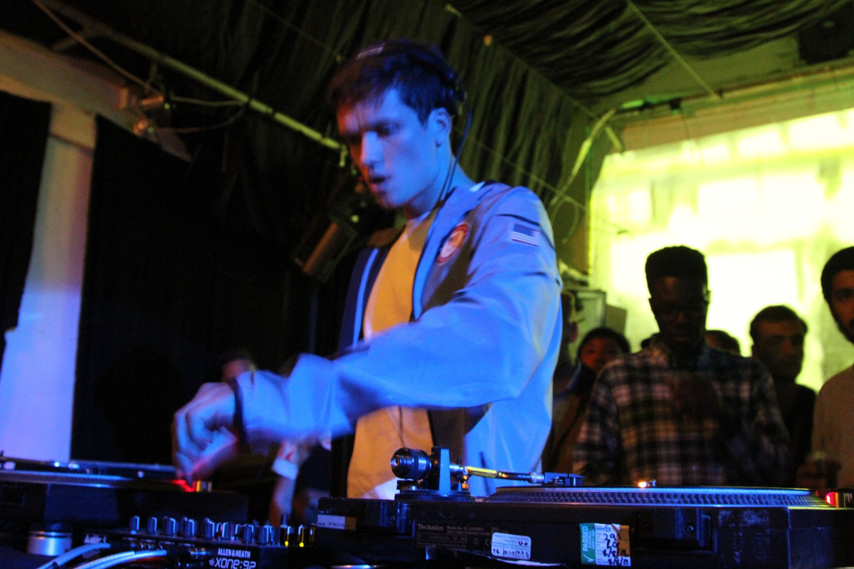 Photo of set Powell.