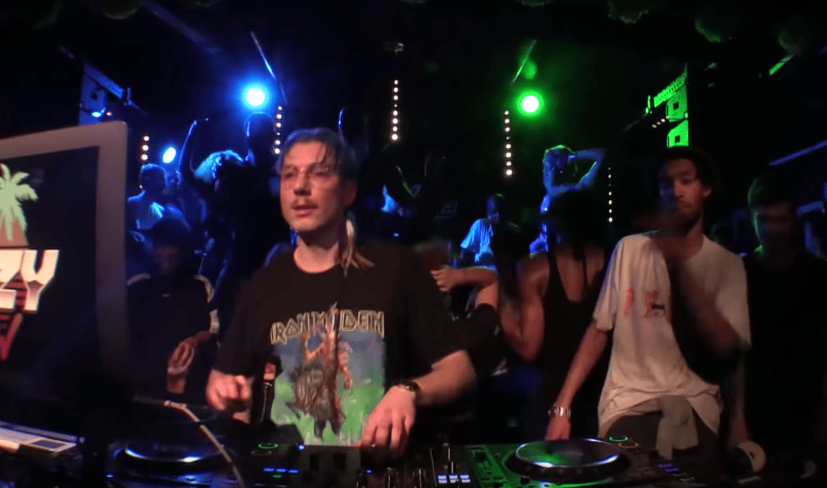 Photo of set Lazy Flow.