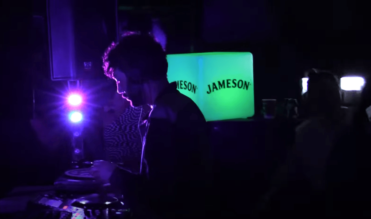 Photo of set Nyksan.