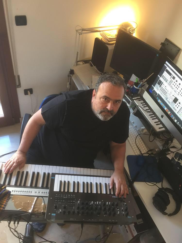 Photo of set Gigi Masin.