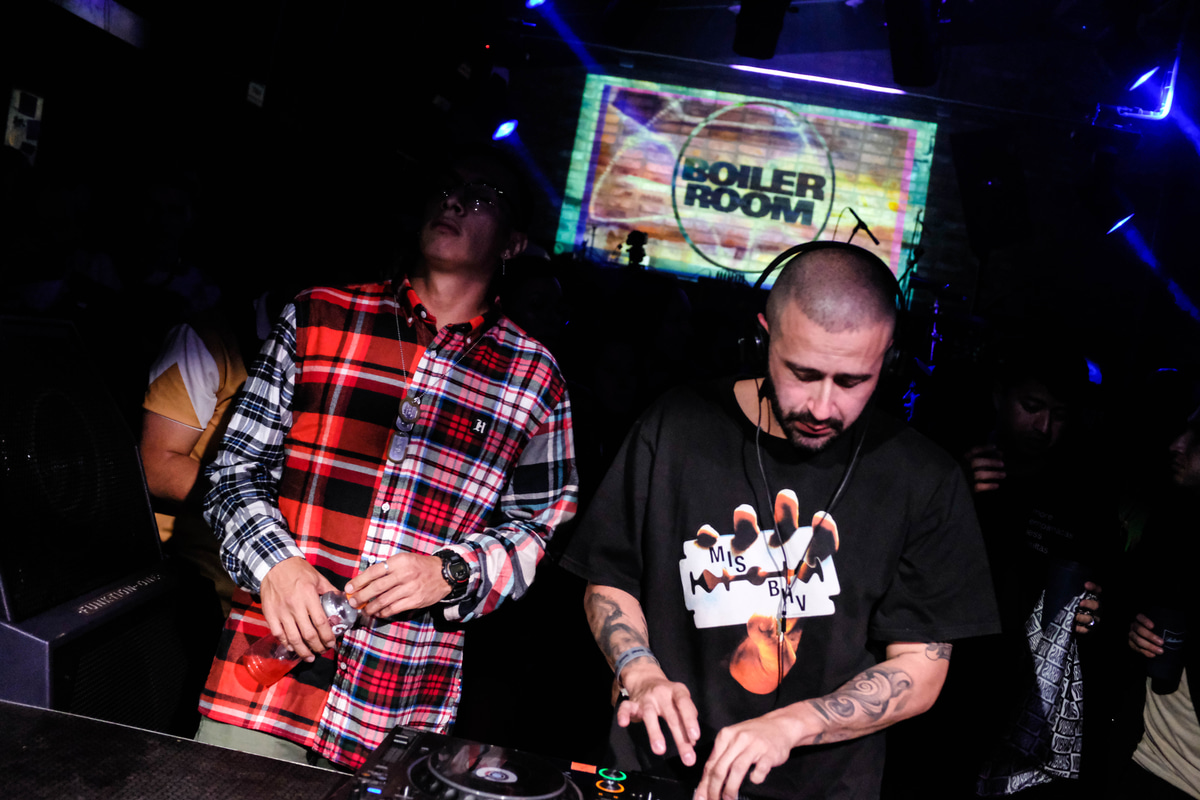 Photo of set DJ Pope.