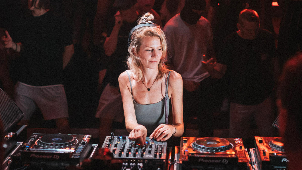 Photo of set Aksamit.