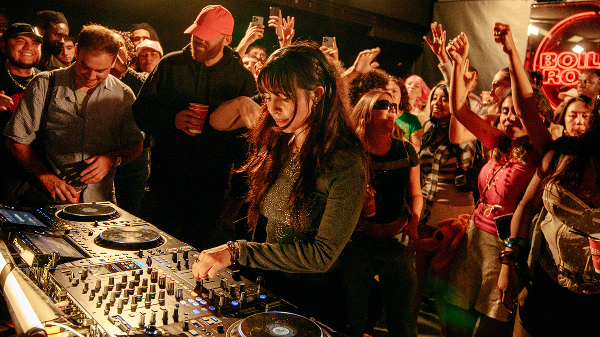 Photo of set Angelita.