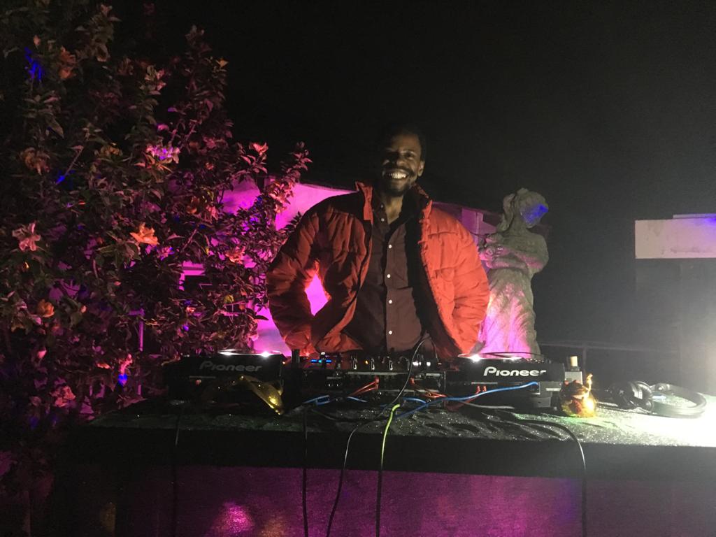 Photo of set averycooltime.