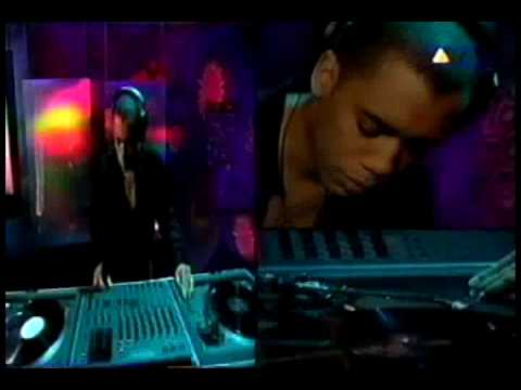 Photo of set Carl Craig's proto-Boiler Room.