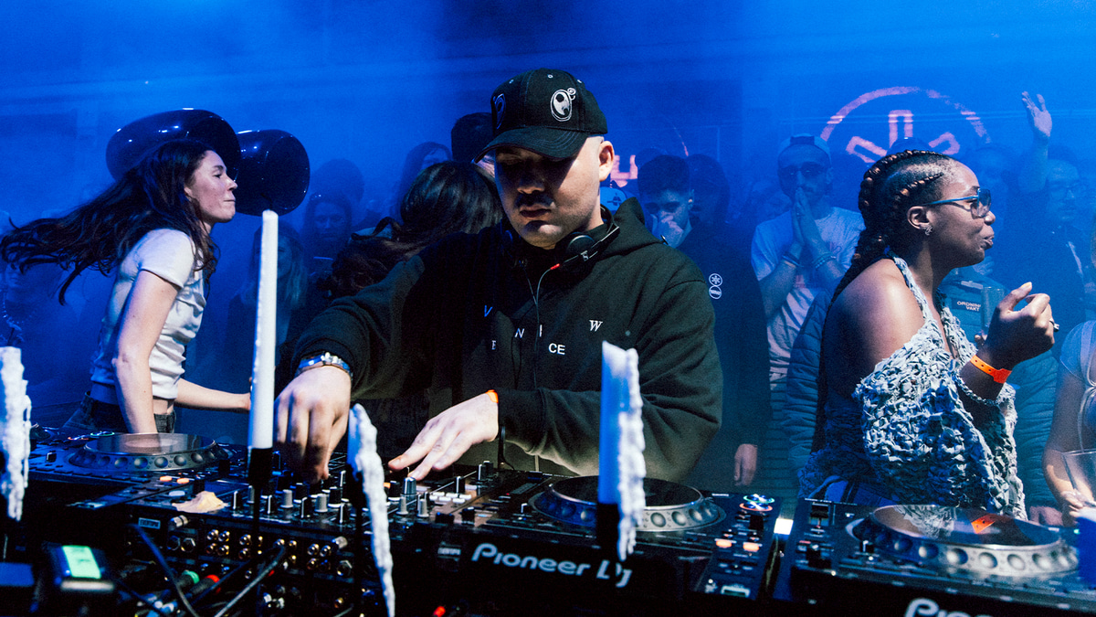 Photo of set Mechatok.