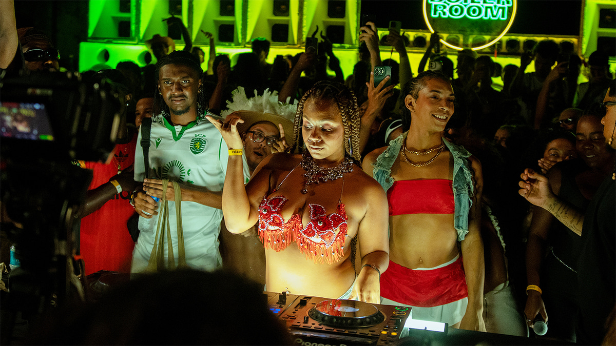 Photo of set DJ Vicx.