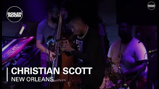 Photo of set Christian Scott.