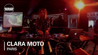 Photo of set Clara Moto.