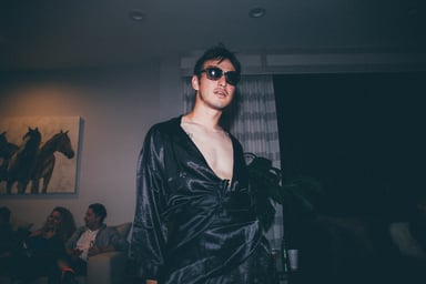Photo of set Joji.