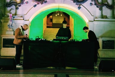 Photo of set Jabu.