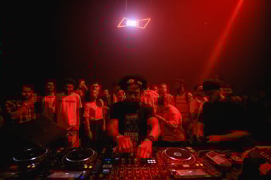 Photo of set DJ Pierre.