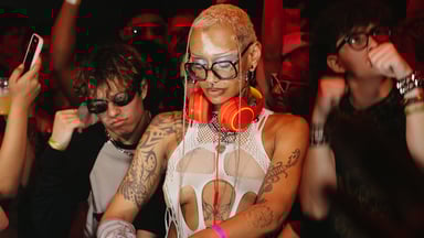 Photo of set CoralKILL.