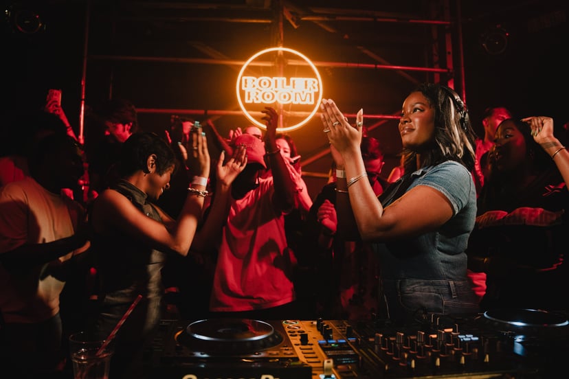 Flyer for event Nicky Summers & Captain Lulaz.